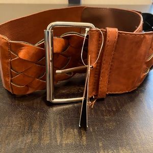 Braided wide stretch belt